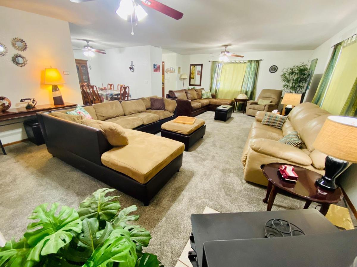 Family Friendly, 3 Bedroom House, With King Bed For Up To 15 - Bbq - Internet - Jet Tub Auburn Eksteriør billede